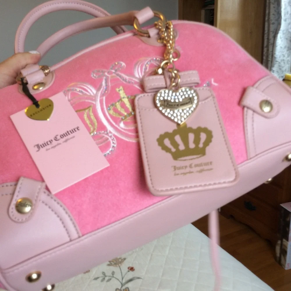 Juicy Couture pink bag - Picture 3 of 4